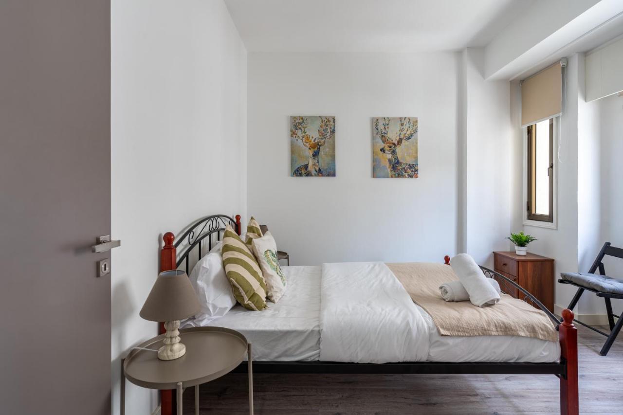 Eleni'S 1-Br Apt In Larnaca Center Eksteriør billede
