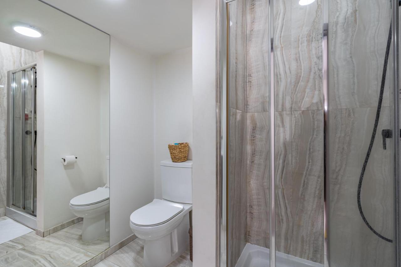 Eleni'S 1-Br Apt In Larnaca Center Eksteriør billede
