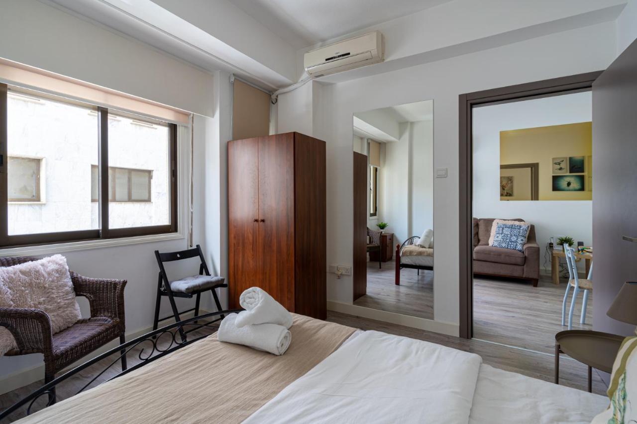 Eleni'S 1-Br Apt In Larnaca Center Eksteriør billede